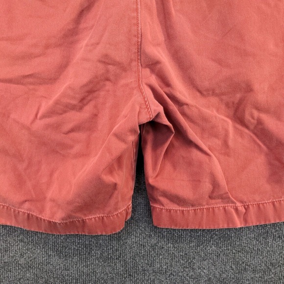 J. Crew Men's Chino Shorts Red Size 33 Slash Pockets 100% Cotton - Picture 4 of 10